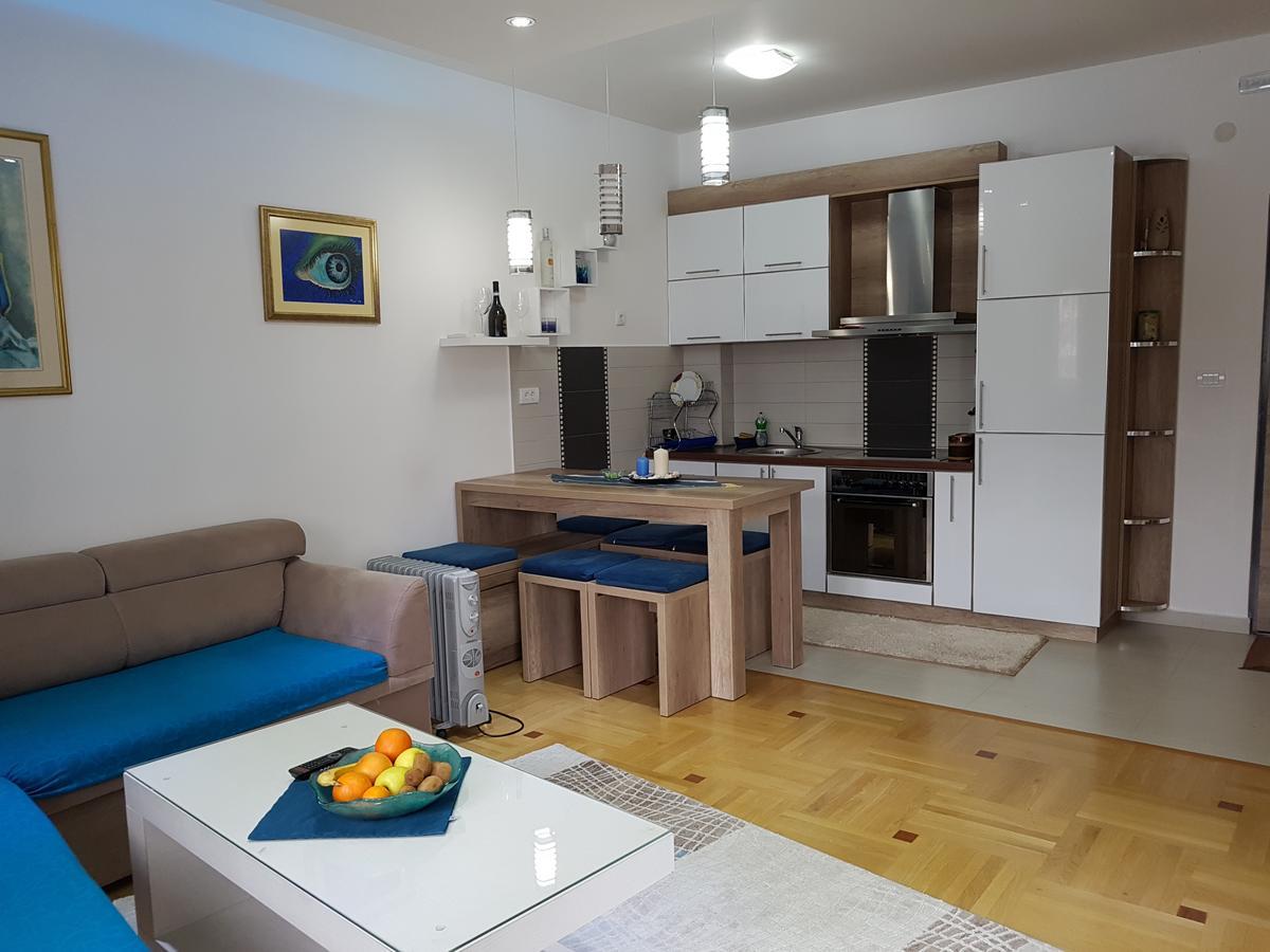 Apartman Dajana Ulcinj Exteriör bild