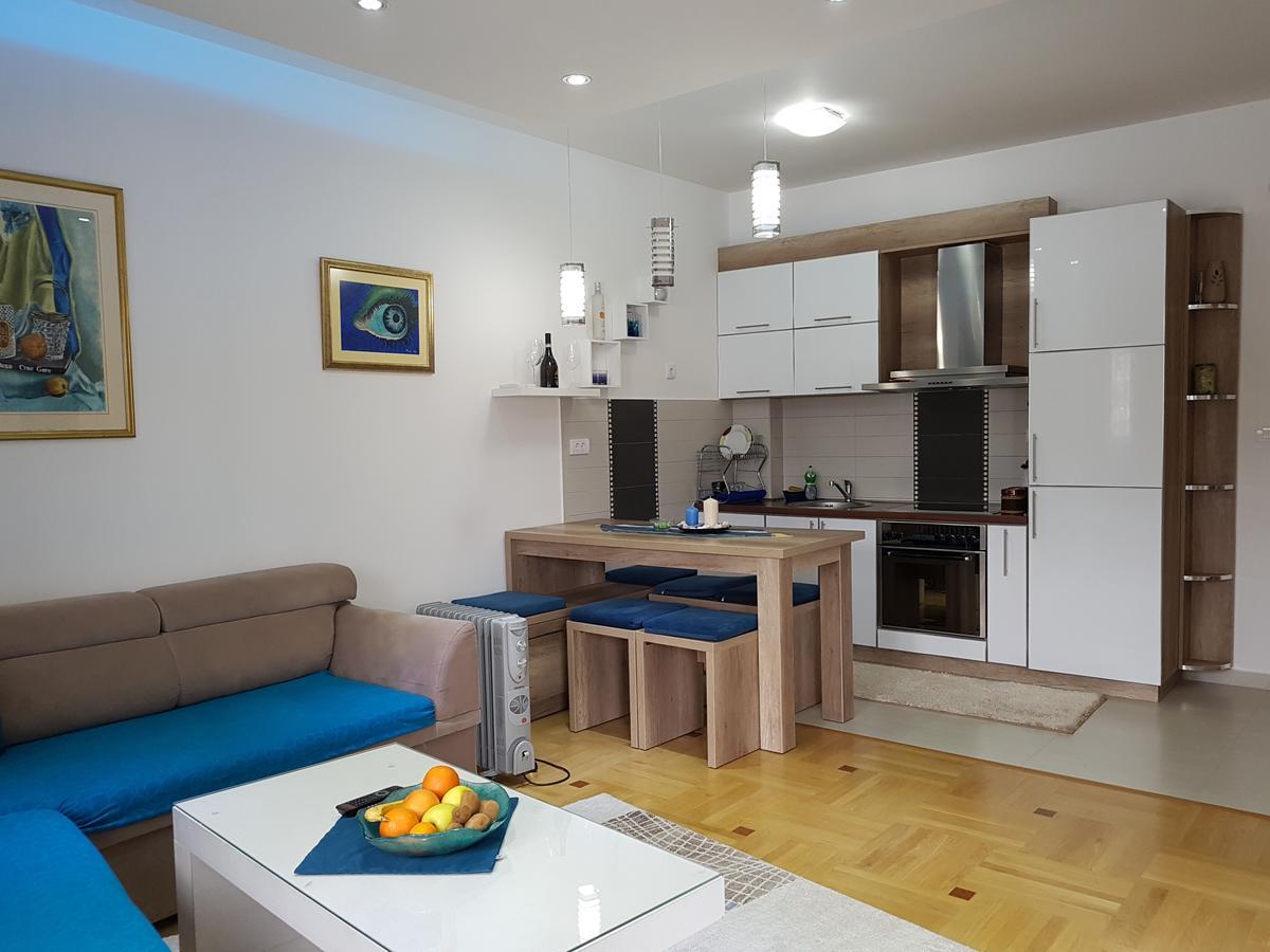 Apartman Dajana Ulcinj Exteriör bild