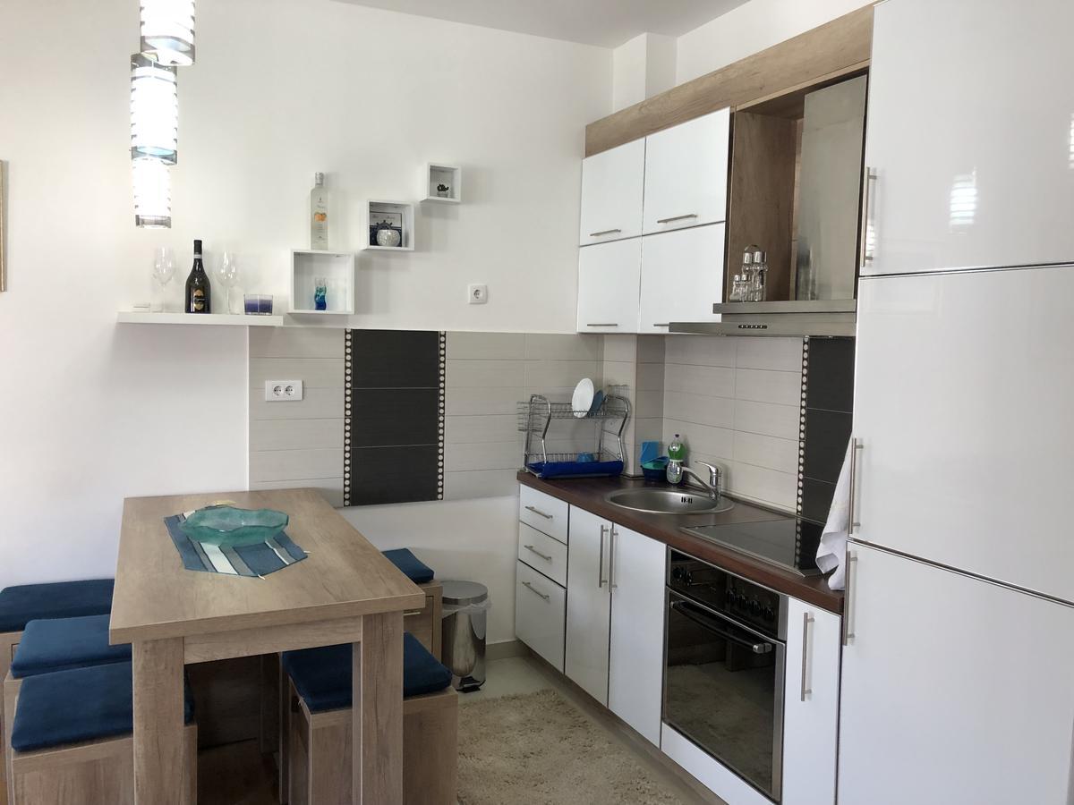 Apartman Dajana Ulcinj Exteriör bild
